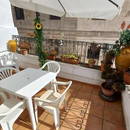 公寓 La Casa Dell Artista 奥斯图尼